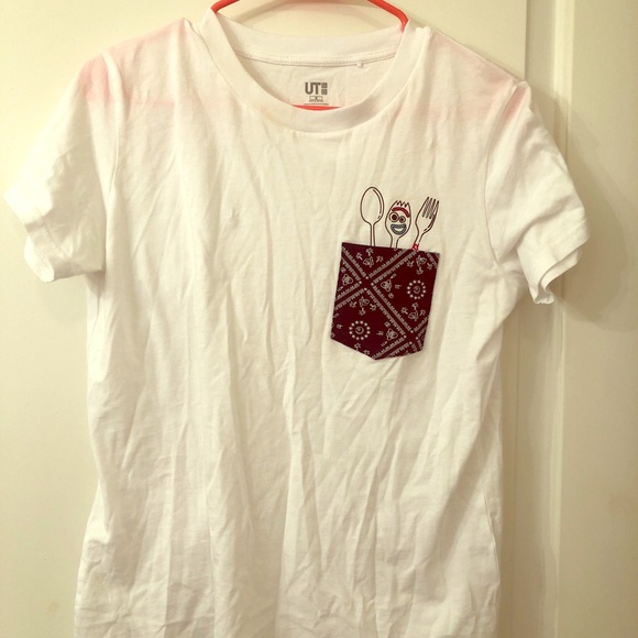 Disney T-shirt- w/ Forky - Picture 1 of 2